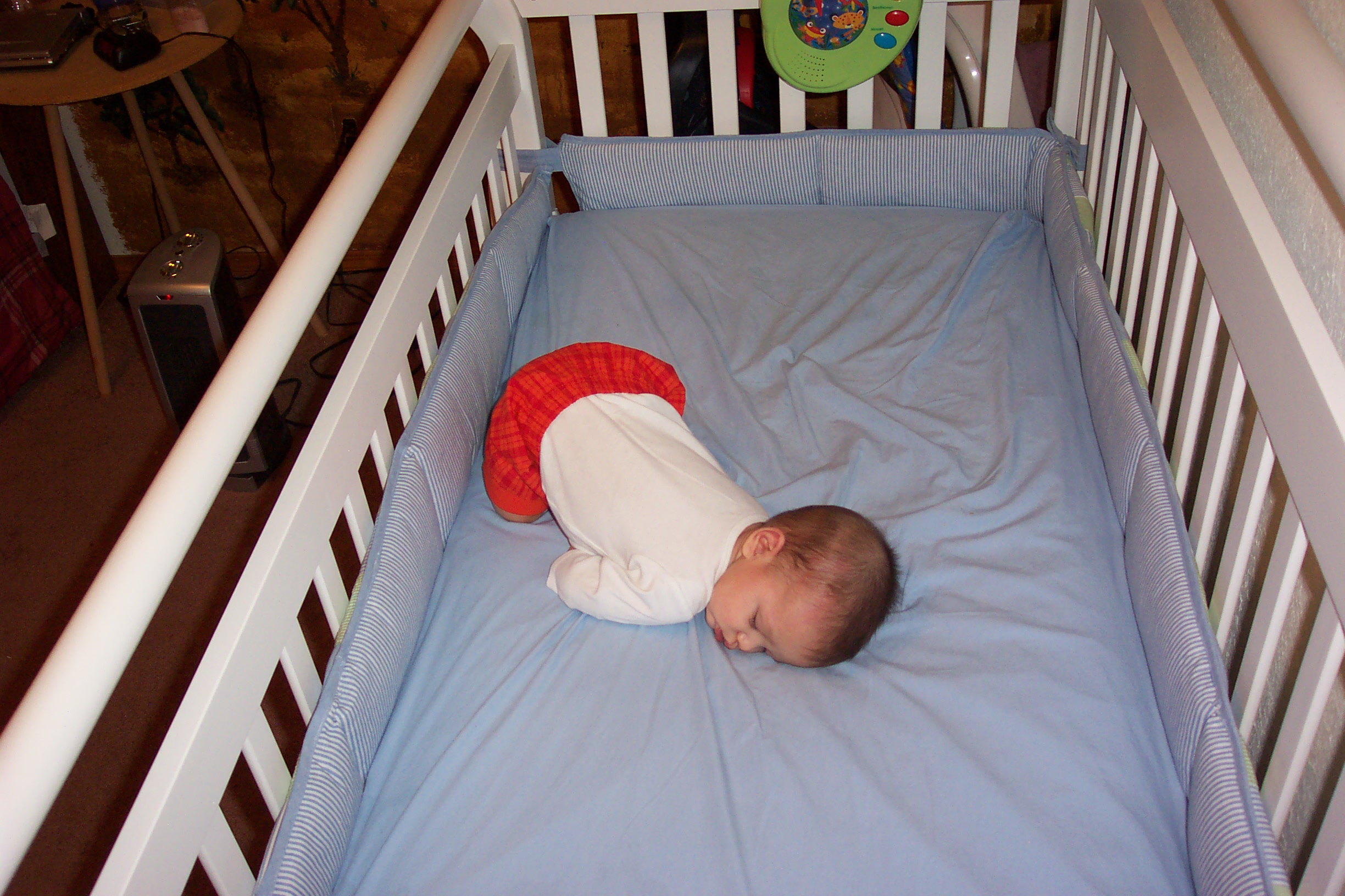 mikey-sleeping6mo